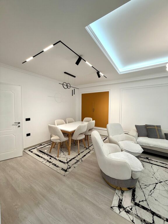 MODERN 2+1 APARTMENT FOR RENT IN ASTIR