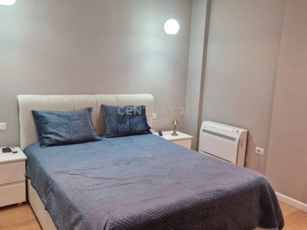 APARTAMENT 3+1+2 ME QIRA