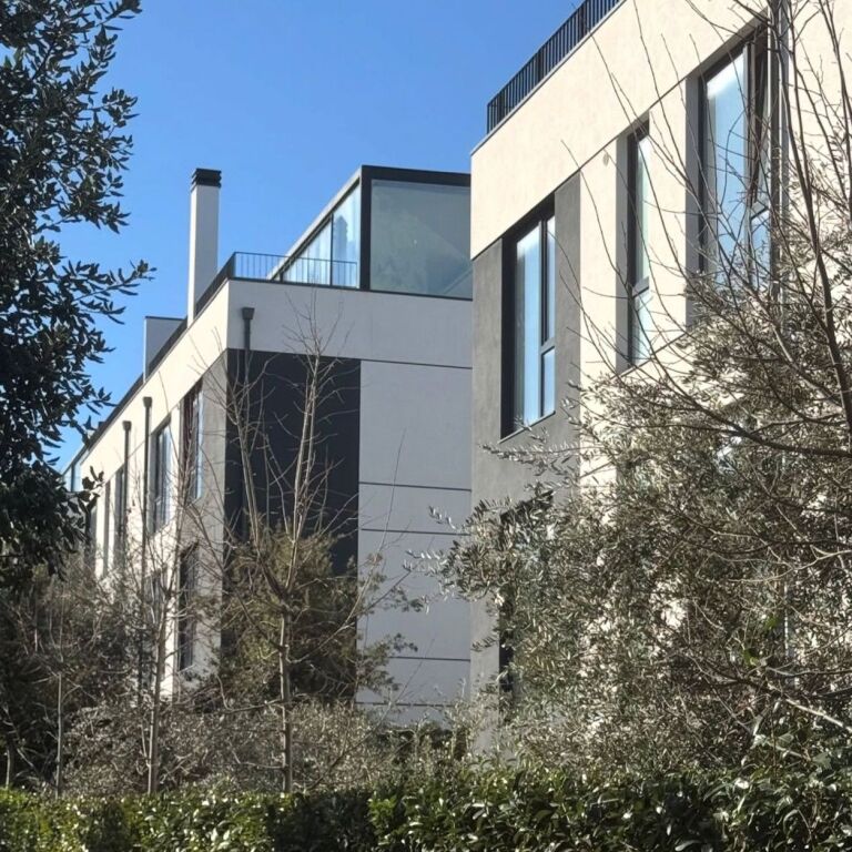 🏡✨ APARTAMENT 3+1 LUKSOZ + 3 POSTE PARKIMI ✨🏡 📍 Forest Residence – Liqeni i Thatë
