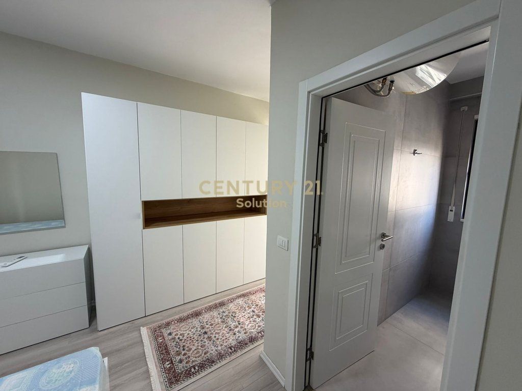 APARTAMENT 2+1+2 +PARKING OPSIONAL PER SHITJE TEK RRUGA E DURRESIT ! 278,000 €