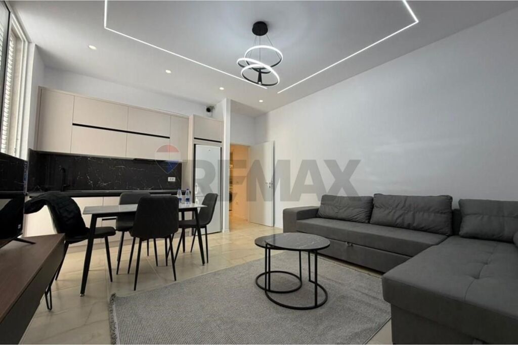 Shitet Apartament 1+1 tek Kodra e Diellit