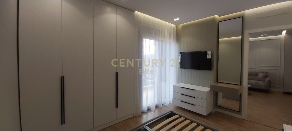 Apartament 1+1 Me Qira tek Ish Fusha e Aviacionit!