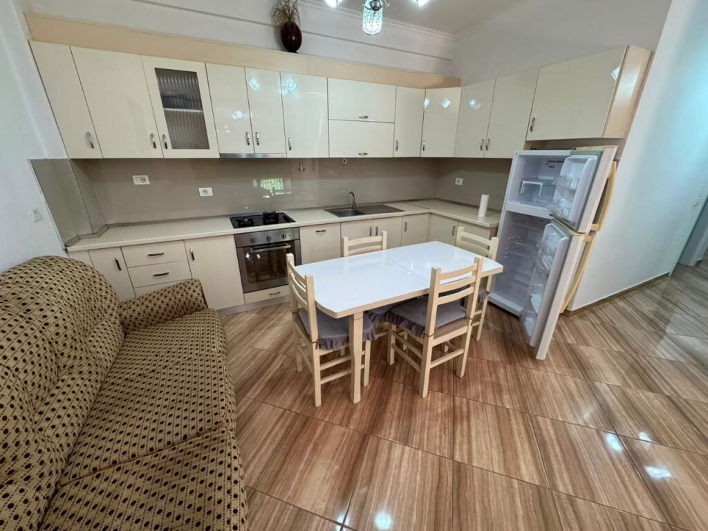 Apartament 2+1 me qira te Green City