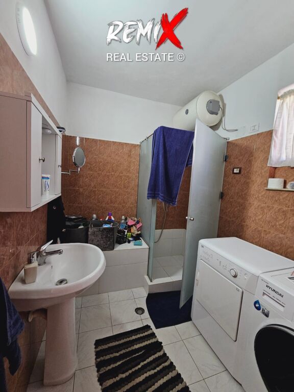 SHTEPI PRIVATE PER QERA NE ISH KËNETË, DURRËS