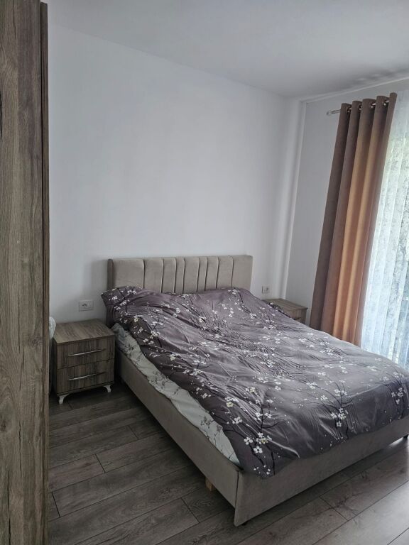 Jepet me qera 1+1  Astir Urban Gate  Kati 2  E mobiluar Cmimi 450 mij lek