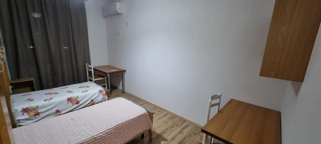 🏠Sauk,jepet me qera kati i II-te i nje vile 3+1,i mobiluar.55,000Leke 