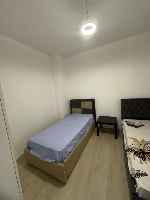 For rent 2+1 (converted) + Parking in Fresk 🏷️40,000 Leke