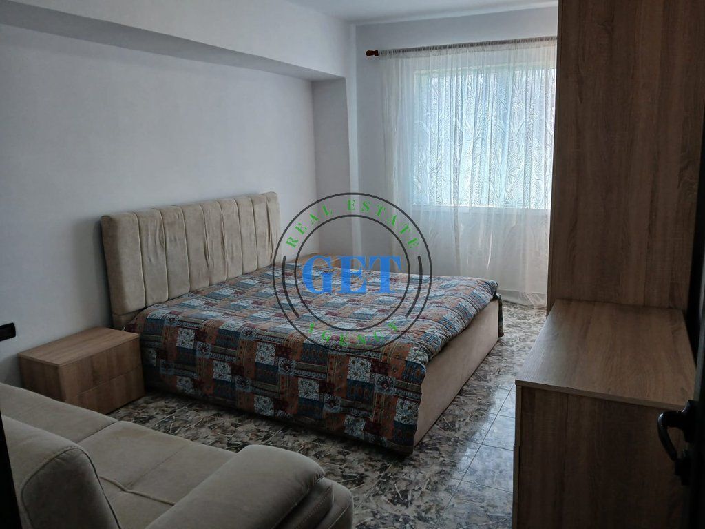 Jepet me qira, Apartament 1+1 ,Spitali Amerikan, Durrës