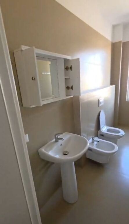 APARTAMENT ME QERA 2+1 + Post Parkimi - PASKUQAN, TIRANE