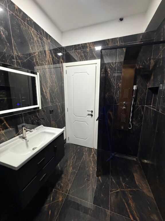 MODERN 2+1 APARTMENT FOR RENT IN ASTIR