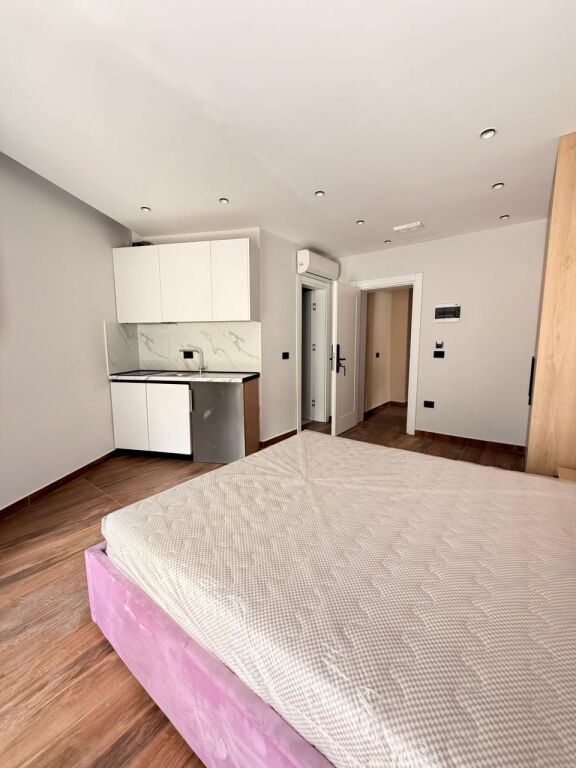 APARTHOTEL PËR QIRA- MUNDËSI INVESTIMI NË VOLLGA – DURRËS!
