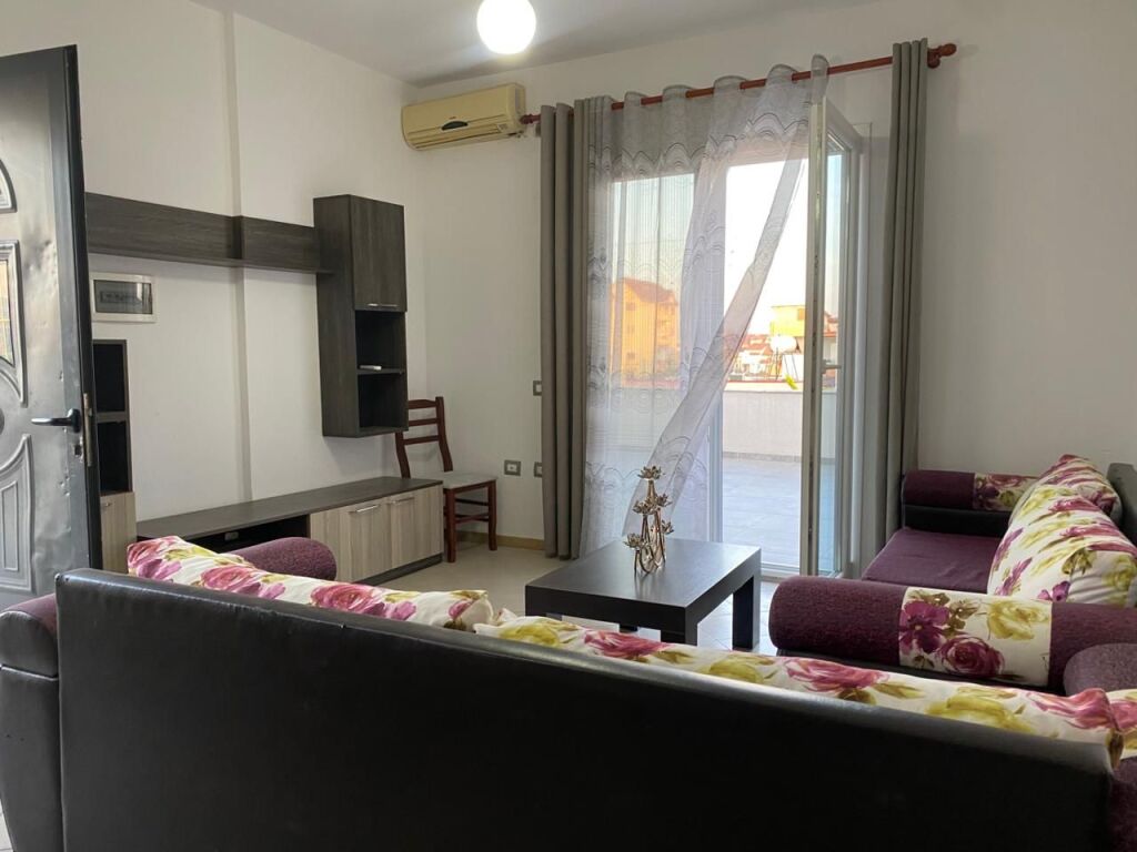 Apartament 2+1 me qera | Ish-Kënetë