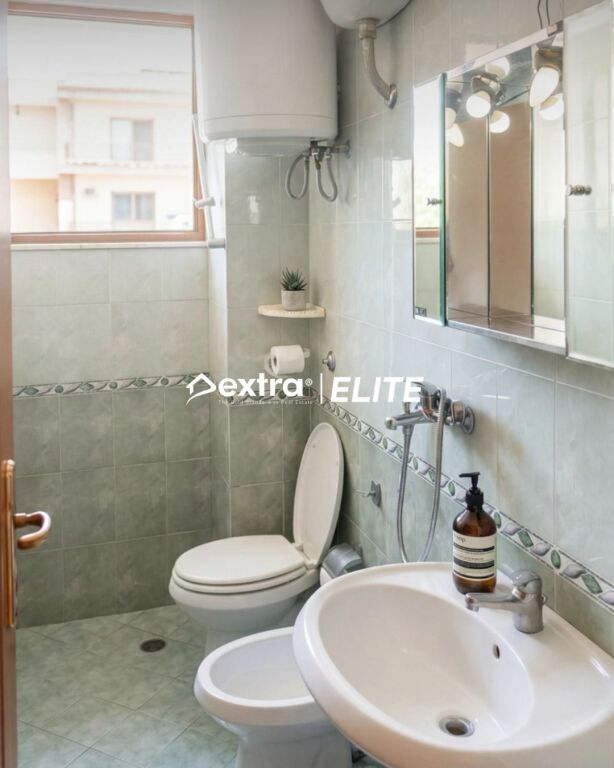 Shitet Vila - Porto Romano