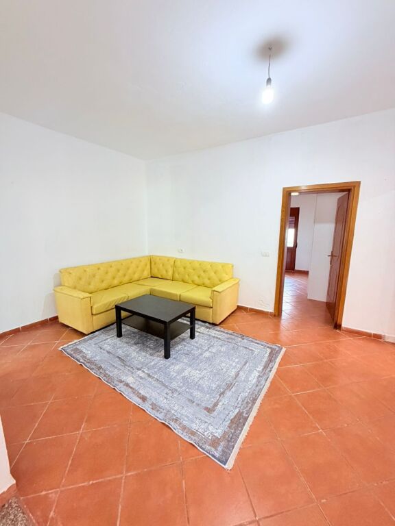 JEPET ME QERA APARTAMENT 2+1 PRANE GALAKTIKUT, DURRES