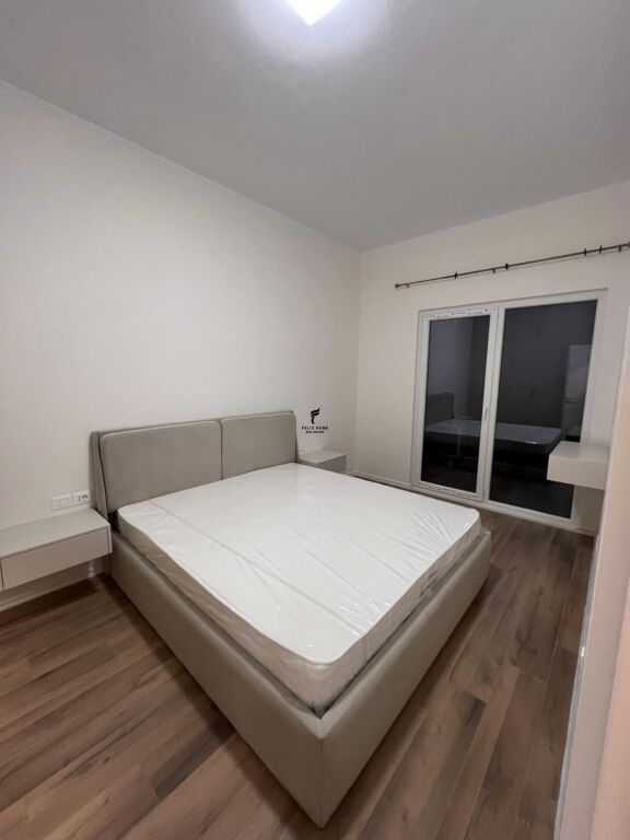 APARTAMENT ME QERA 1+1 LAPRAKE 55.000 LEKE FH-76988