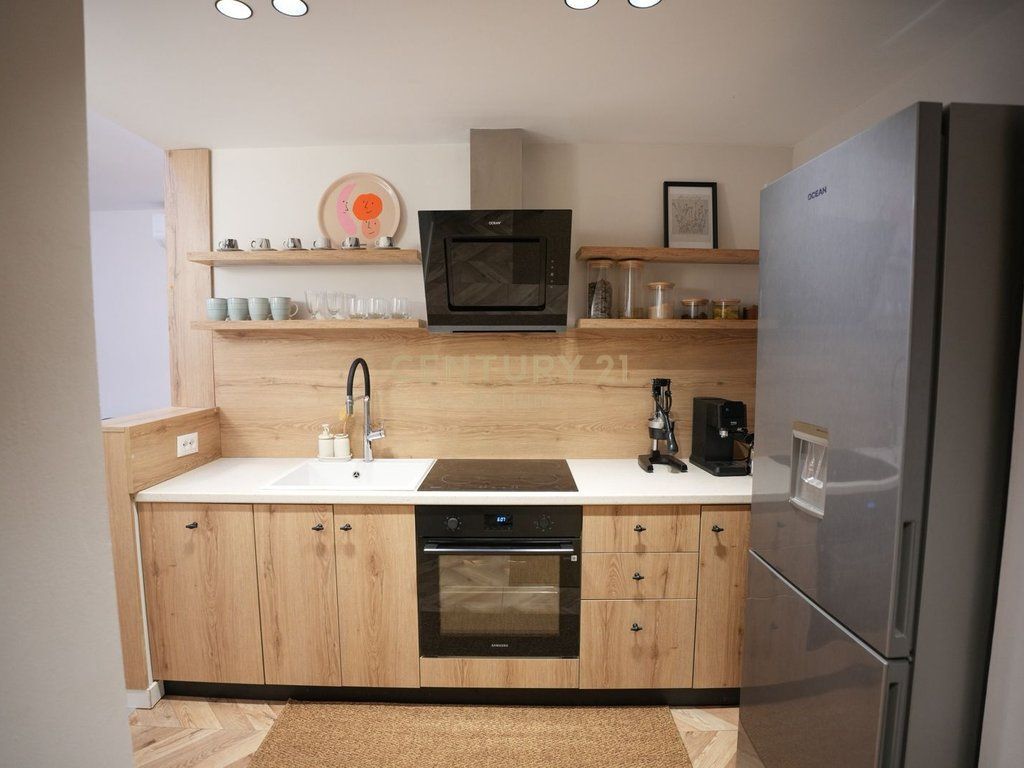 SHITET APARTAMENT I NDARE NE 1+1 DHE STUDIO PRANE BULEVARDIT TE RI 210,000 €