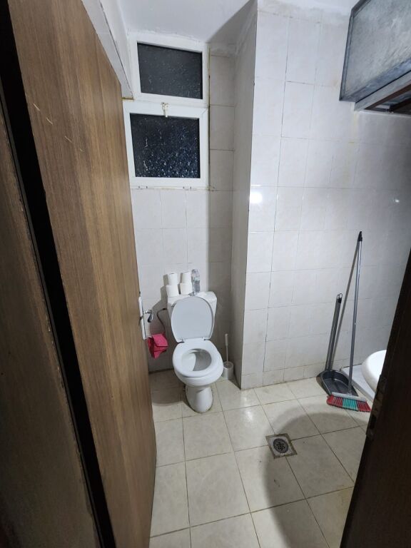 🏡 Jepet me qera apartament 1+1 totalisht i mobiluar tek Hotel Florida, Plazh