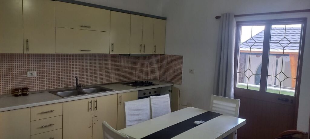2+1, 2nd floor villa, American villas, 400 thousand lek