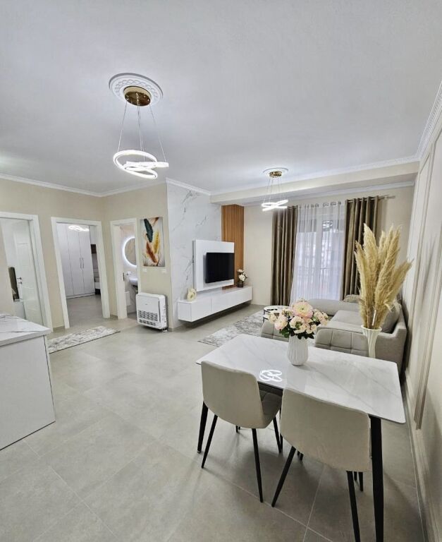 Rent | Apartament 2 + 1 | Astir | 600 €/month