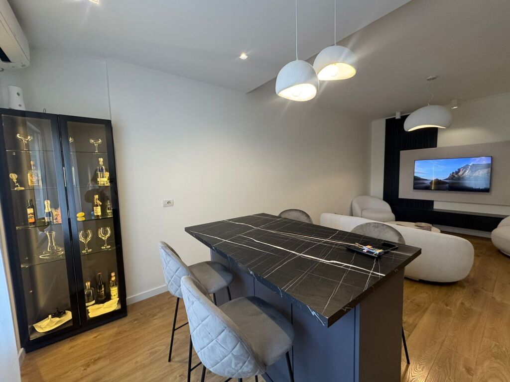 Me Qera: Apartament ultra 2+1 (82 m2) 📍Kodra e diellit/ Eleonora | Super e investuar në detaje | 700€/Muaj 🔥🔥
