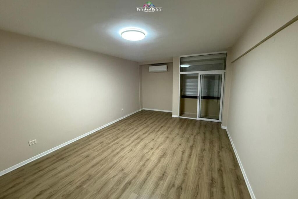 Office\Duplex for rent in Center (ID BZ2645) Tirana