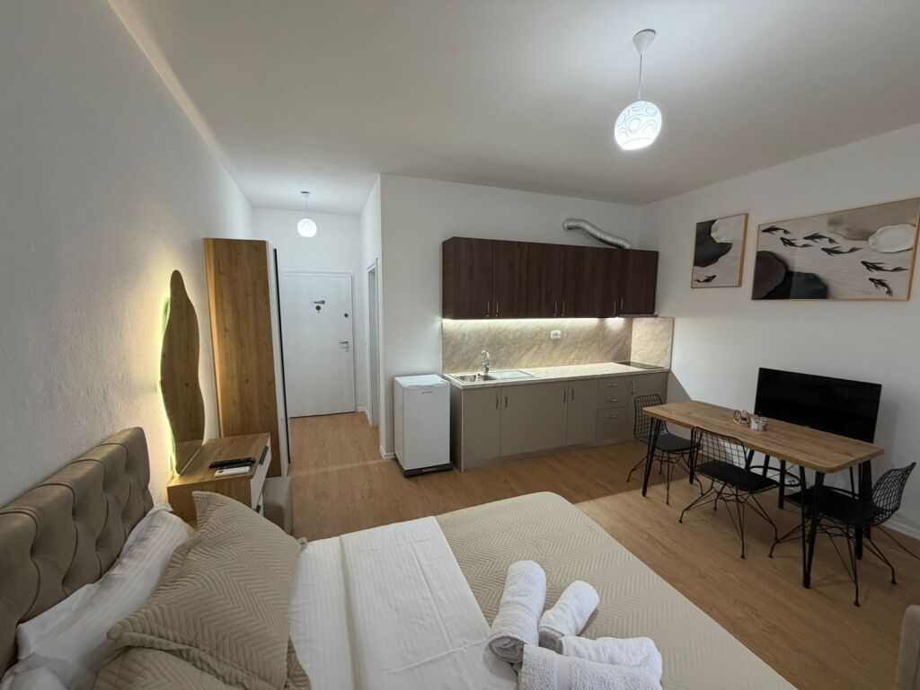Studio apartment for sale at Shkembi Kavajes