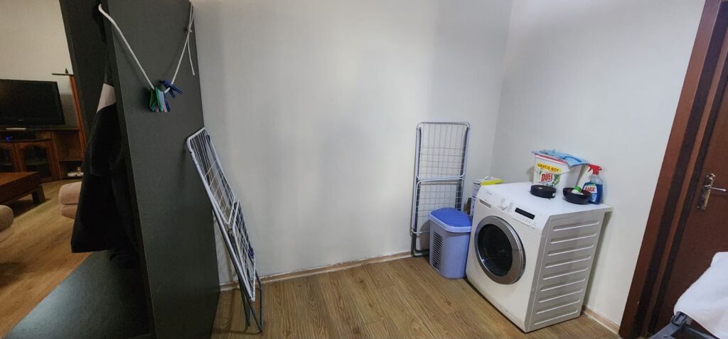 Apartament 2+1 per qira te Siri Kodra