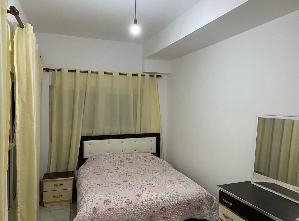 🏠 Jepët Apartament 1+1 me Qera mbi Fushën Ali Demit, Mangalem 21, Tiranë