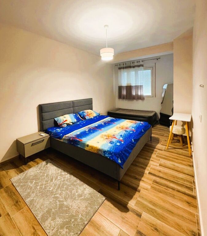 🏡 Shitet Apartament 1+1 në Golem – Tek Pishat e Buta 🌊