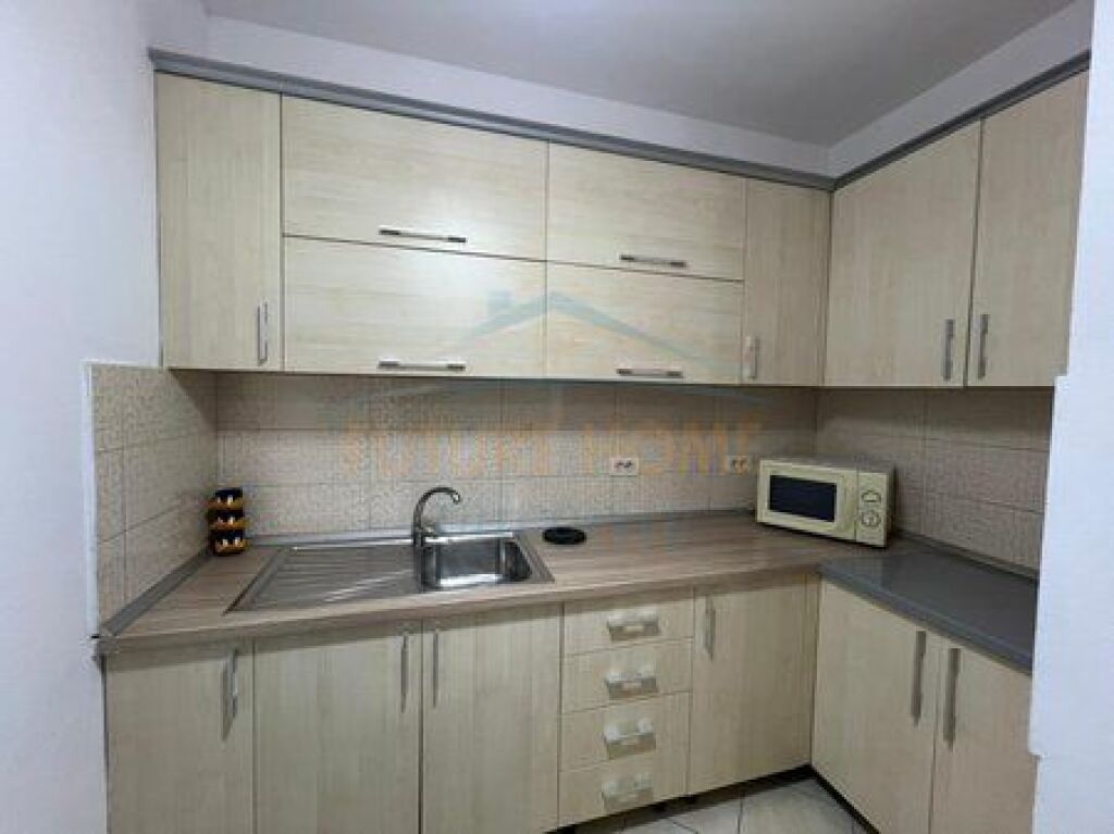 For sale, Apartment 1+1, Former Electric Market, Tirana.