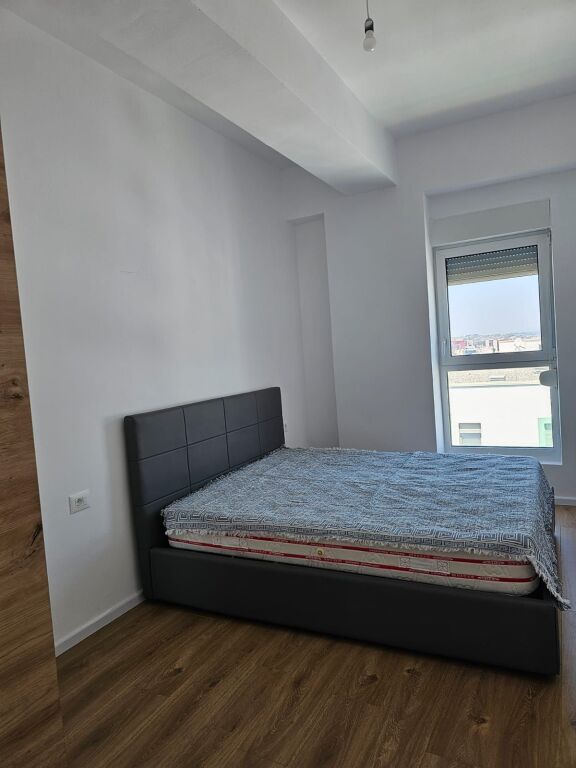🏢Ne zonen e Ali Demit,Rezidenca Kaimi,jepet me qera apartament 1+1,i  mobiluar.40,000Leke