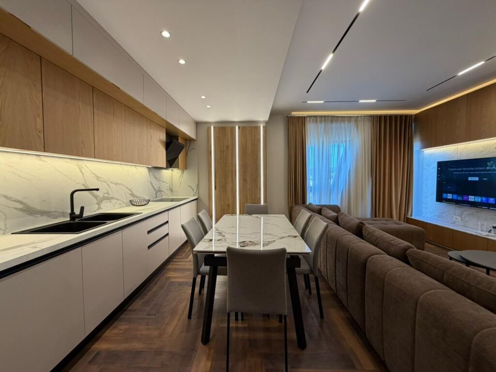 Apartament 2+1 per qira tek Garden Buliding Residence tek 21 Dhjetori.
