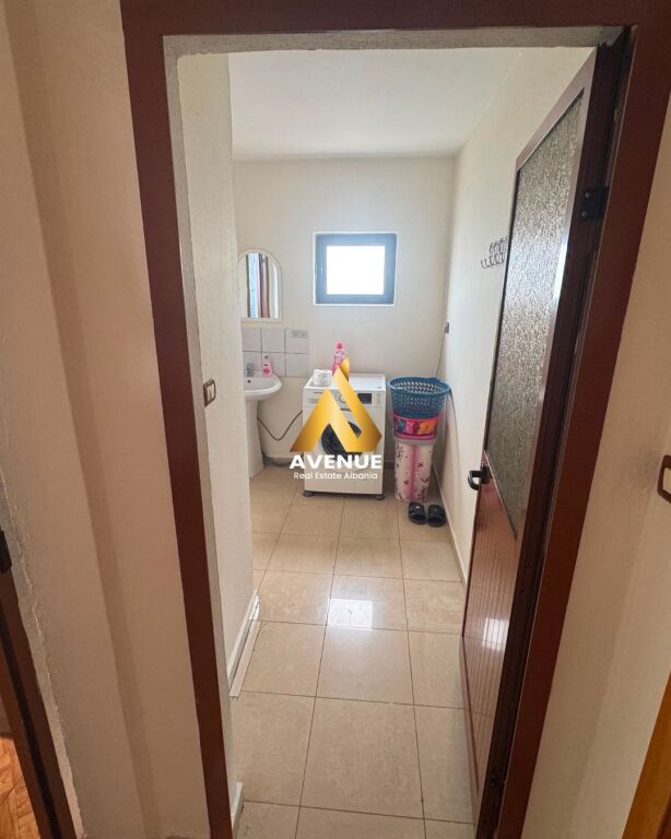 Apartament me Qera, 2+1+ Kuzhinë e vecuar, pranë Rezidencës Fiori Di Bosko , Tiranë
