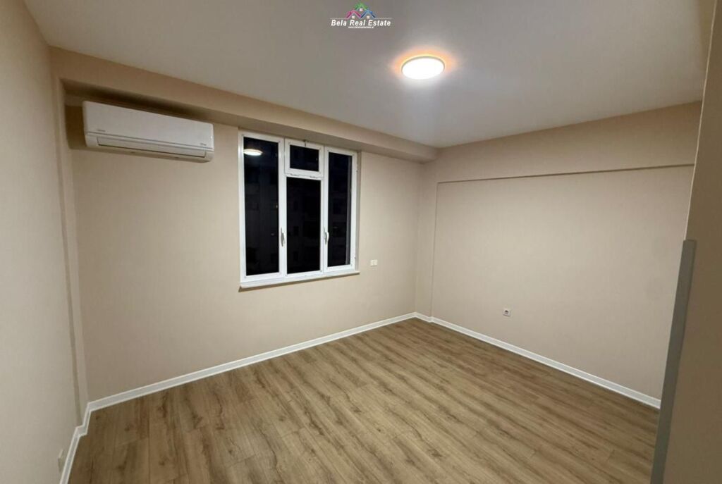 Office\Duplex for rent in Center (ID BZ2645) Tirana