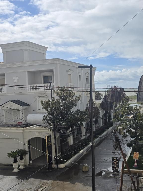 EKSKLUZIVE SHITET APARTAMENT 1+1 NE PLAZH ILIRIA, FLORIDA