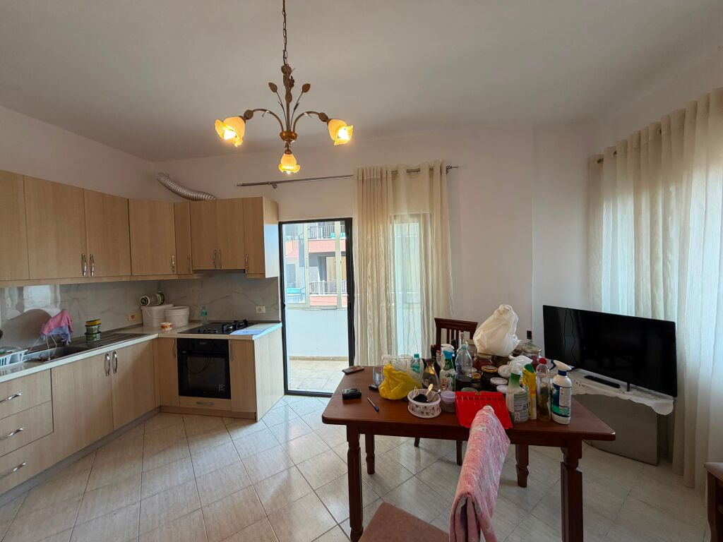 For sale, 1+1 apartment, in Golem.