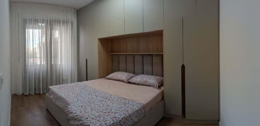 Apartament 2+1 me qira tek Komuna e Parisit
