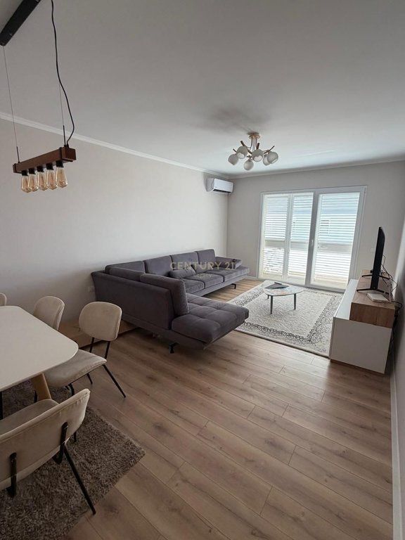 Appartamento 2+1+2 in vendita a Fresk, vicino al Ristorante Murages – Grande Balcone 14 m², 170.000 € 170.000 €