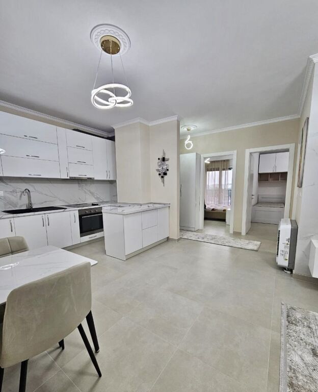 Rent | Apartament 2 + 1 | Astir | 600 €/month