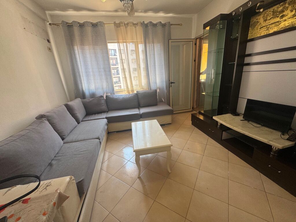 1+1 for rent in Astir