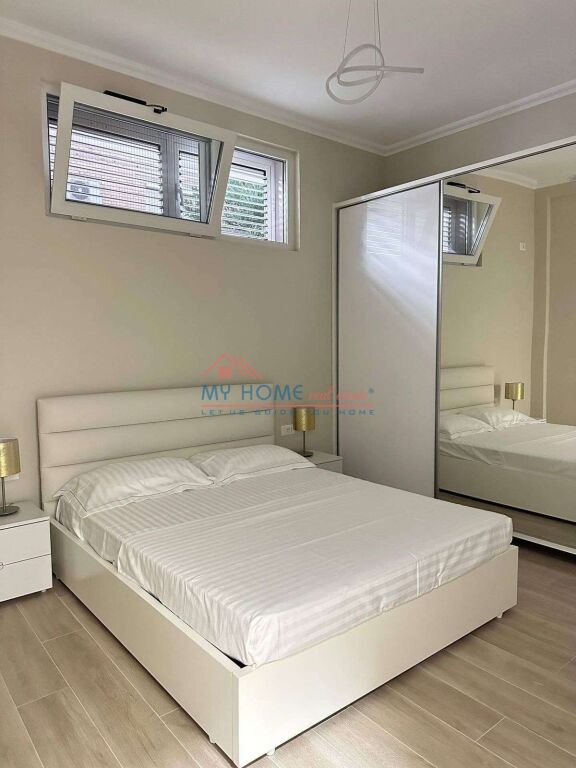 Apartment 1+1 for rent at Oxhaku Tirane