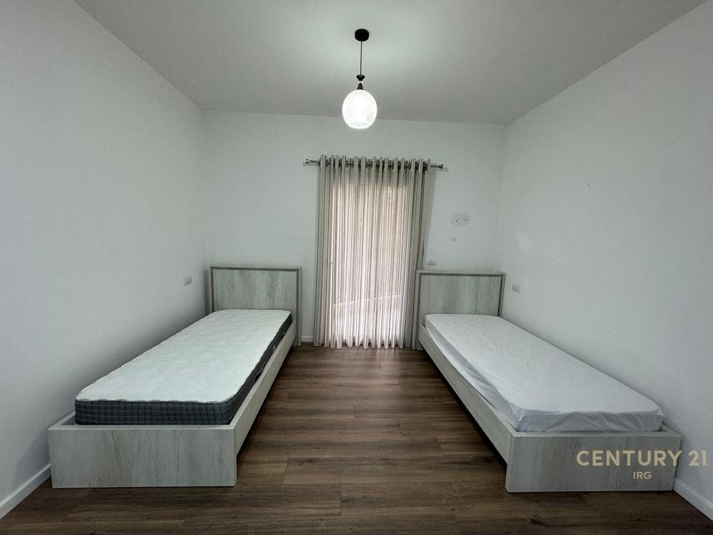 FOR RENT APARTMENT 2+1+PARKING SPACE NEAR THE BOTANICAL GARDEN! 750 € /Month