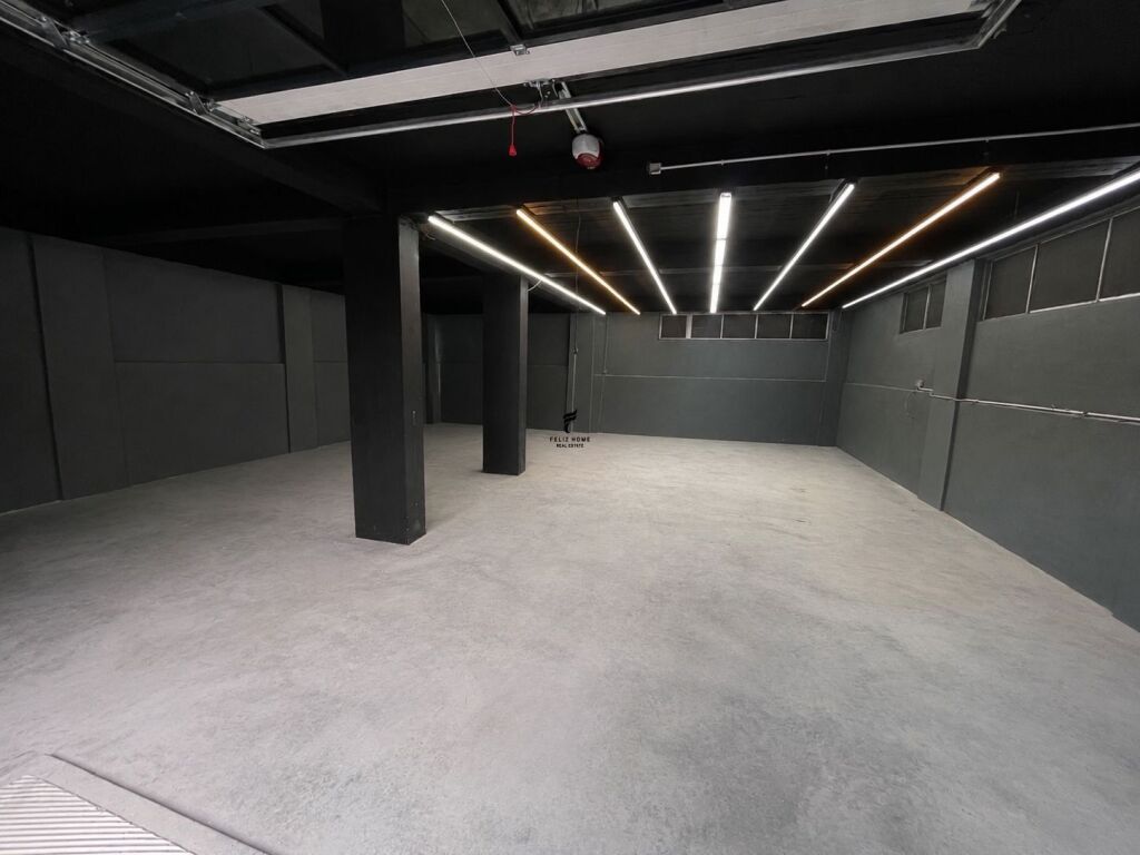 MAGAZINË ME QIRA 131 M2 SELITË 50.000 LEKË