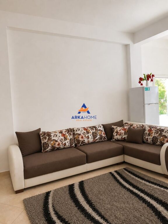 JEPET ME QERA APARTAMENT 1+1 "5 MAJ" 30.000 LEKE