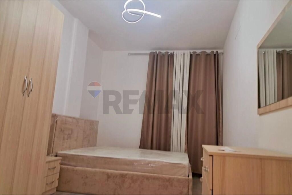 APARTAMENT 2+1+2 PER QIRA Ish Dogana