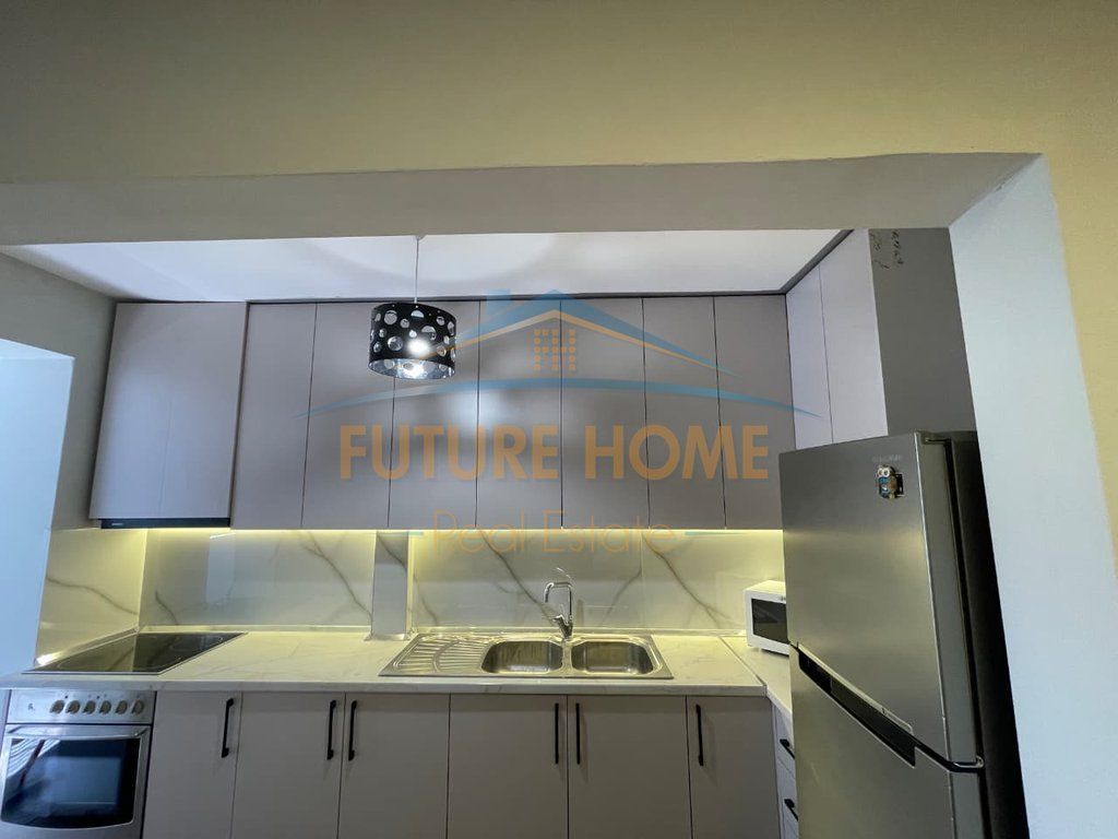 Shitet, Apartament 2+1, Ali Demi, Tiranë. 145,000 €