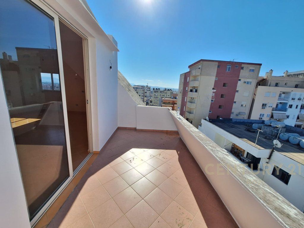 Apartament 2+1 në shitje Rruga Mujo Ulqinaku, Durrës - 150000€ | 107 m²