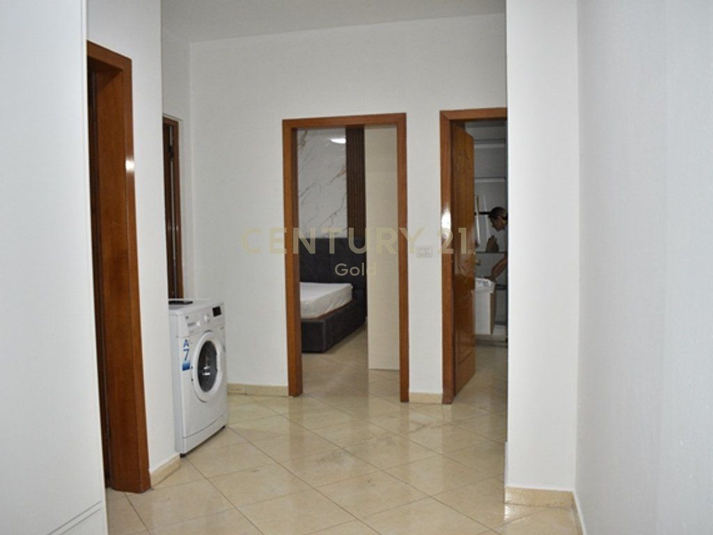 JAPIM ME QIRA APARTAMENT 2+1 DON BOSKO! 650 € /Muaj
