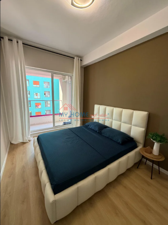 Appartamento 1+1 in Affitto Ali Demi Tirane