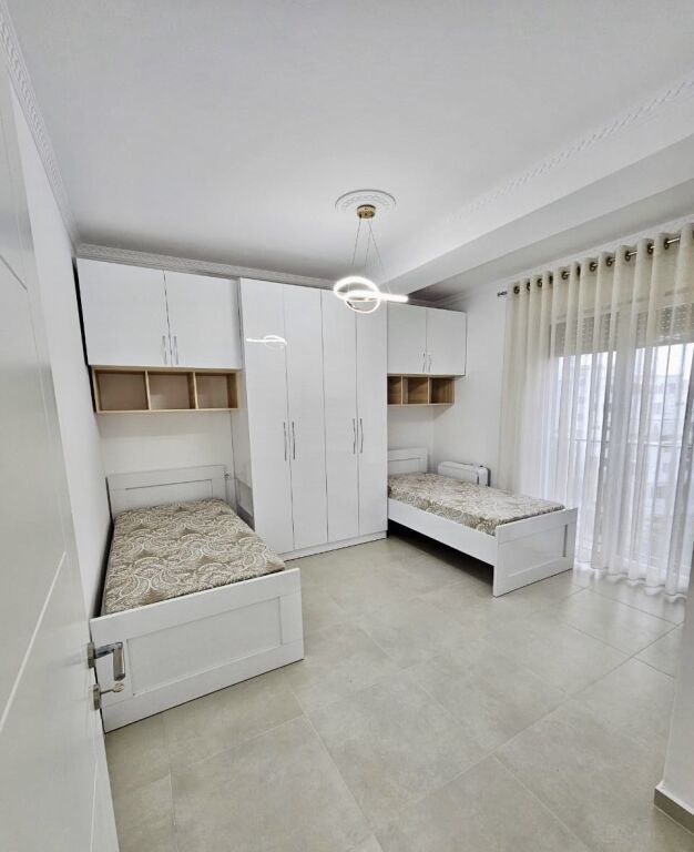 Rent | Apartament 2 + 1 | Astir | 600 €/month